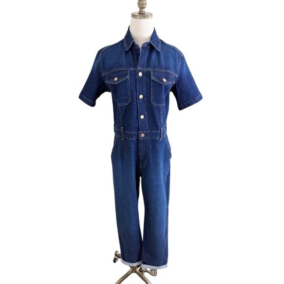 NWT Gap Blue Dark Wash Denim Short Sleeve Jumpsuit Women's Size 6 - Picture 9 of 10